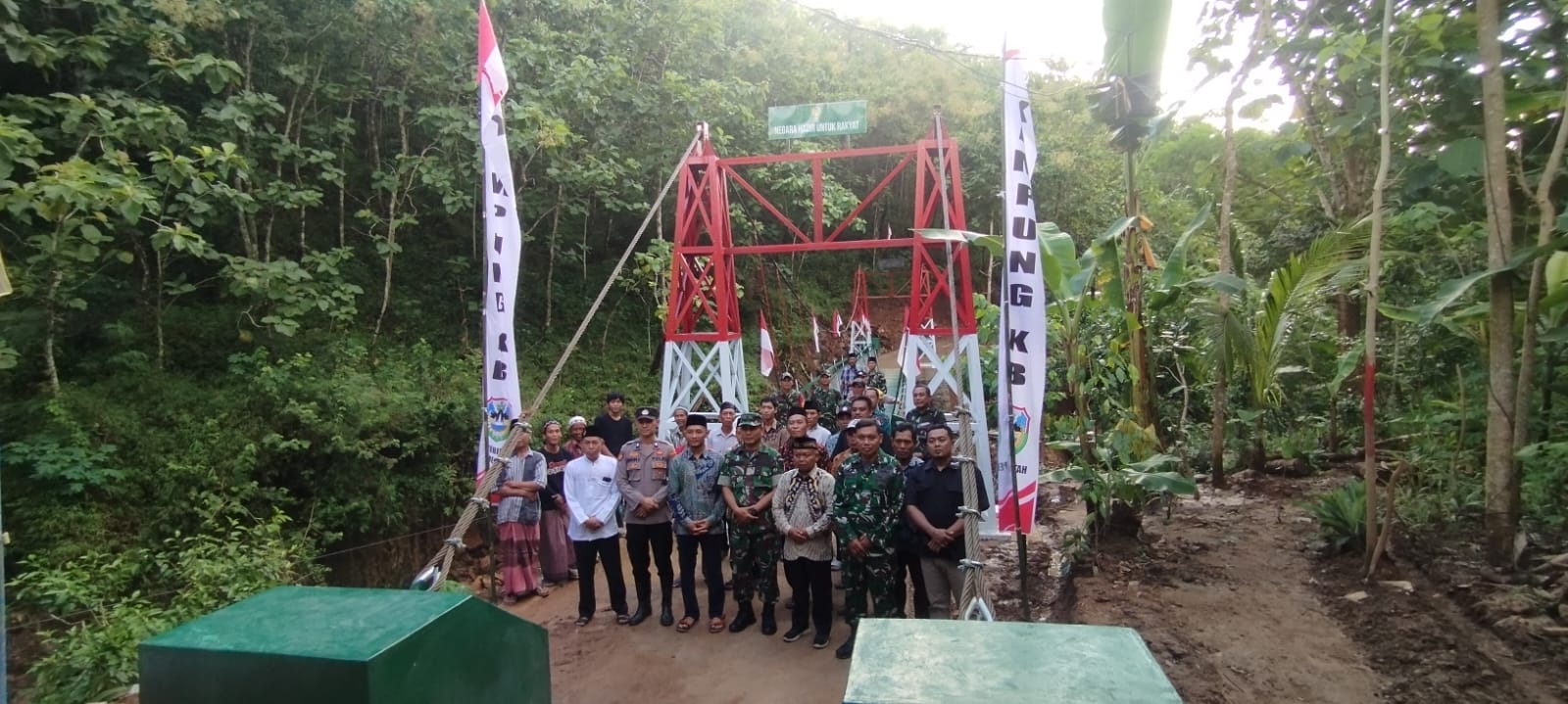 Tasyakuran Peresmian Jembatan Gantung Dusun Karang Desa Pagutan